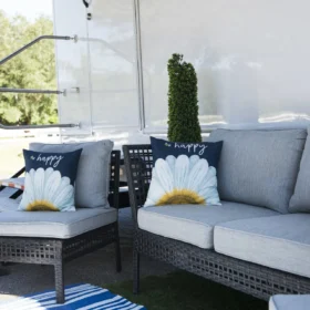 Outdoor image of ultra luxury class restroom trailer